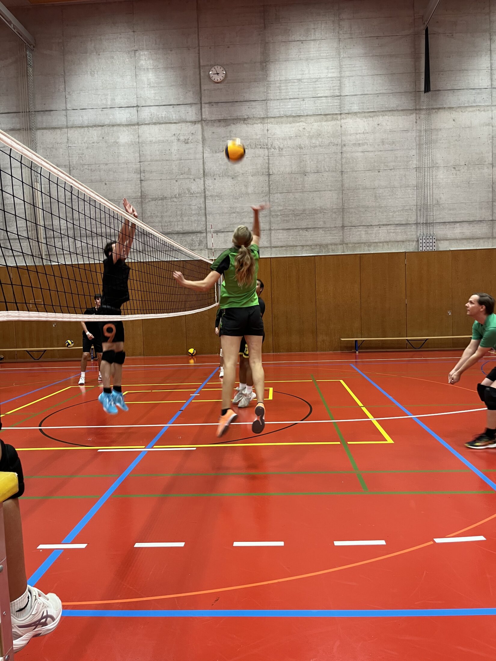 Volleyballnacht 25_12