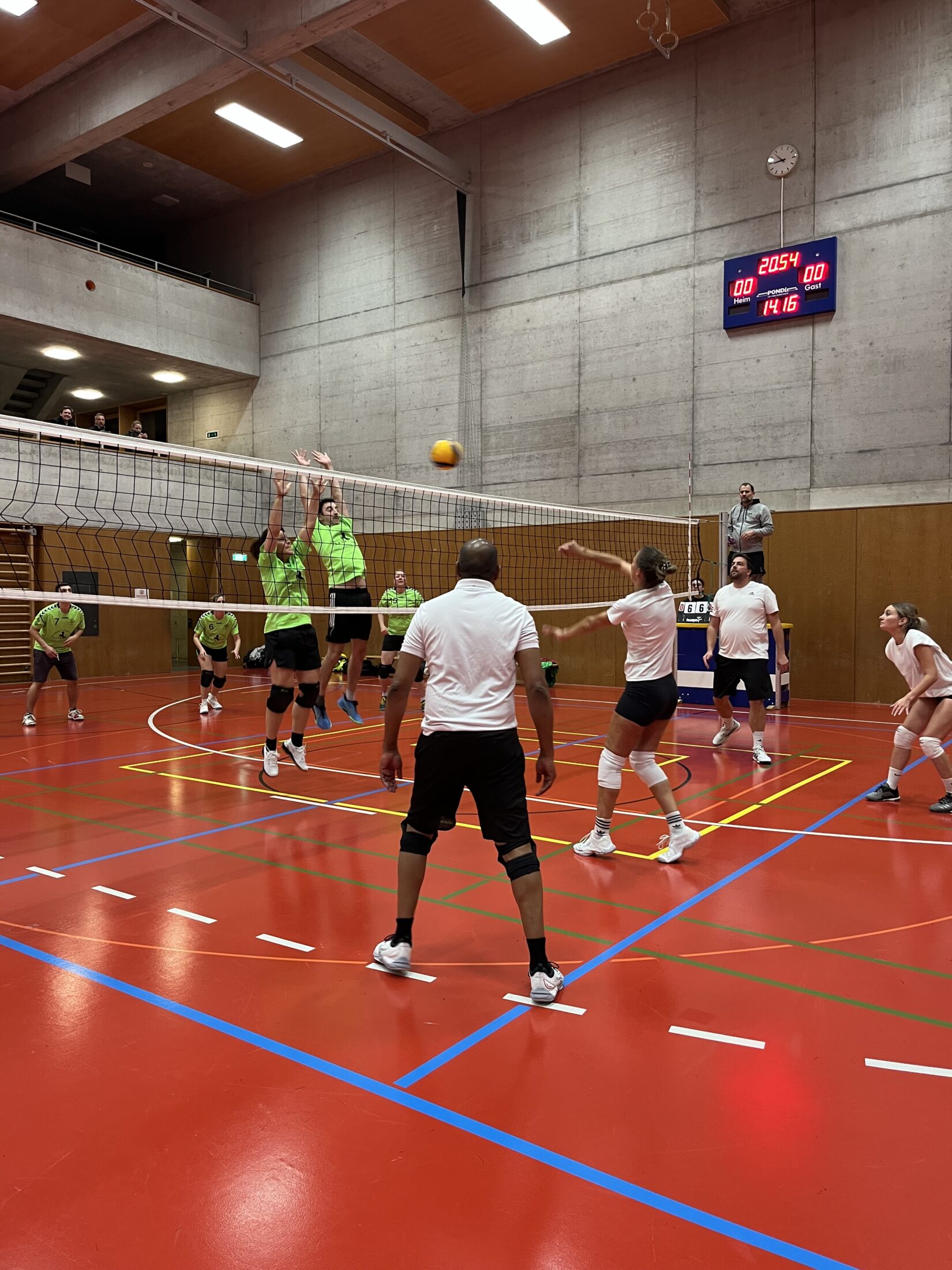 Volleyballnacht 25_9